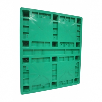 Plastic Pallet.jpg